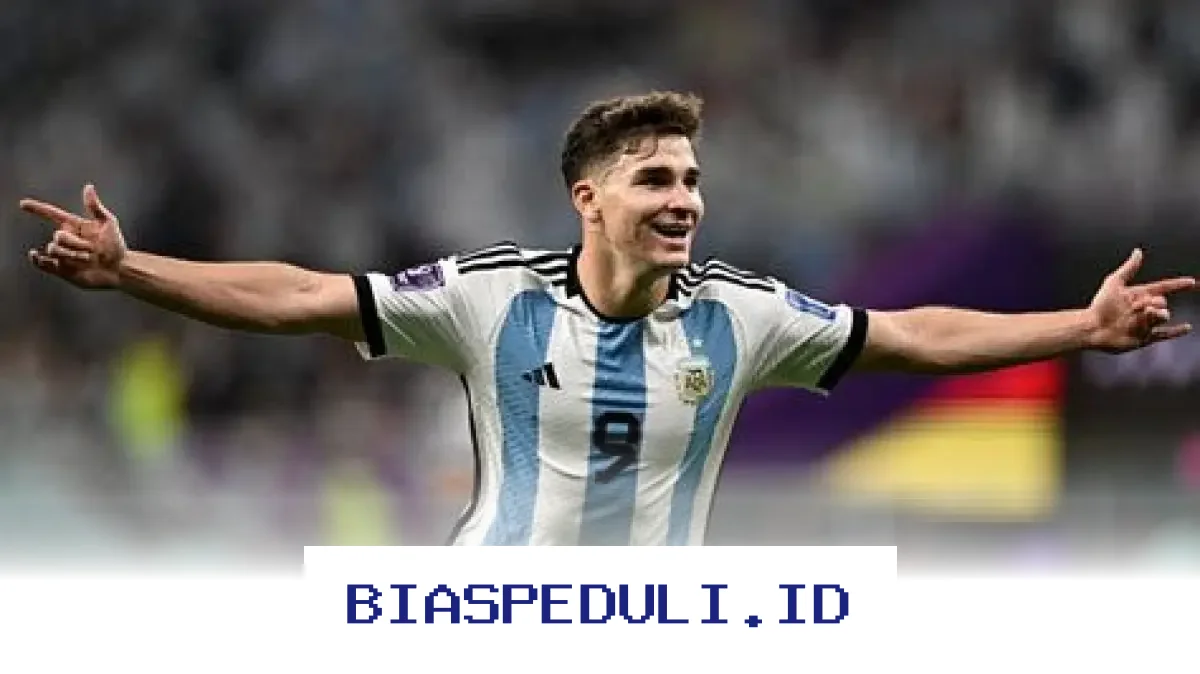 Masa Depan Julián Álvarez di Atlético Madrid: Perjalanan Panjang Menuju Kepemimpinan Sepak Bola Usia 35 Tahun!