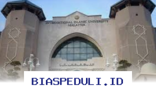 Mengapa Kampus-Kampus Ini Jadi Pilihan Terbaik untuk Kuliah Ekonomi Syariah di Luar Negeri?