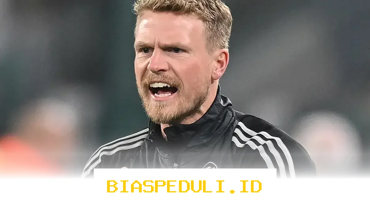 Suporter Cagliari Tetap Setia Hadiri Laga di Pisa Meski Dilarang!