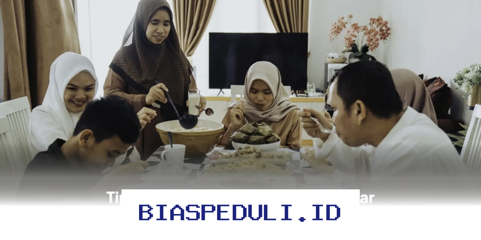 Tetap Bugar dan Langsing Saat Lebaran dengan 5 Tips Makan Sehat Ini!