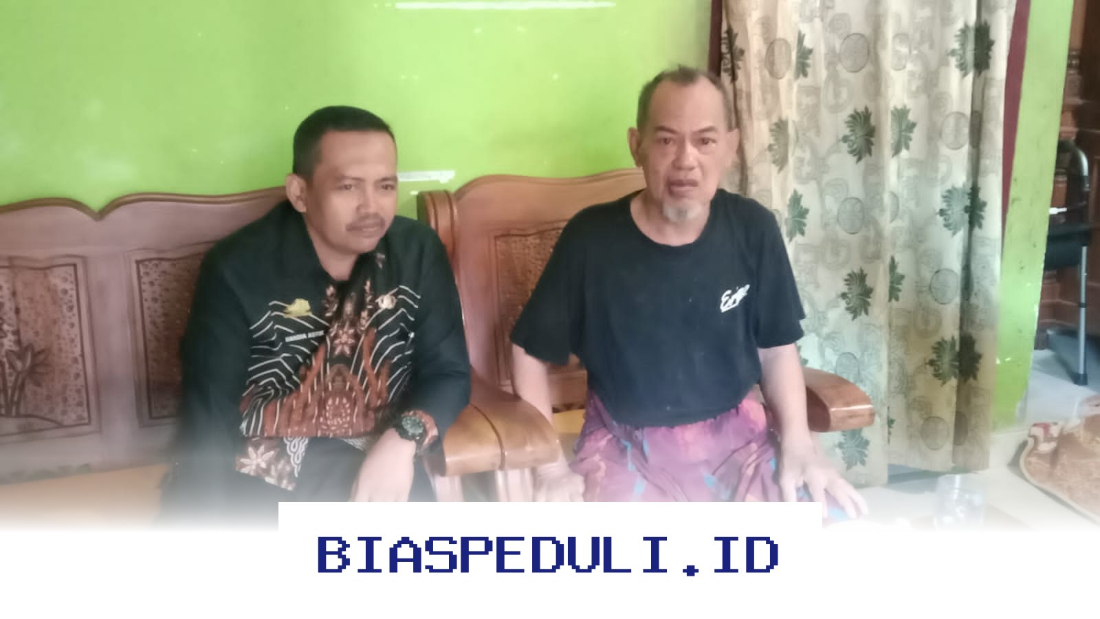 Keluarga Besar SMAN 8 Pinrang Rame-Rame Jenguk Mantan Kepsek yang Kena Stroke, Solidaritas Menggelegar!